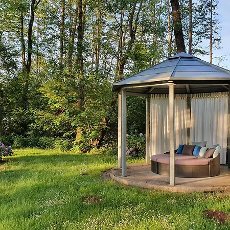 Wohlfuehloase Fuer Natur- Und Gartenliebhaber By Interhome